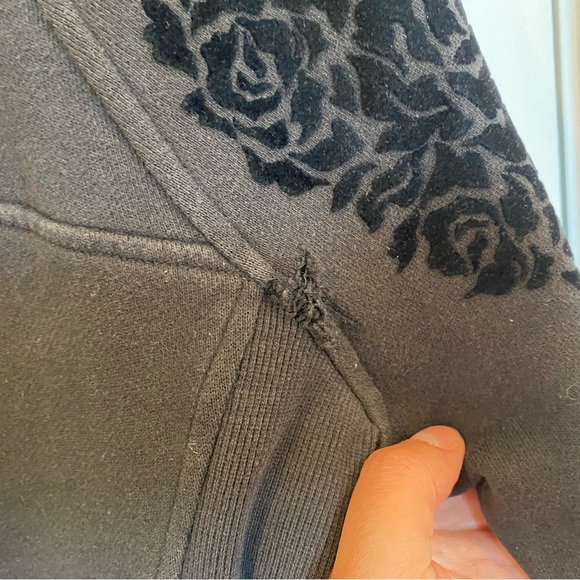 Lululemon Sweater - Picture 7 of 9